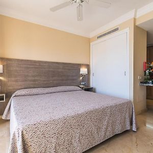 Studio met een King Size Bed